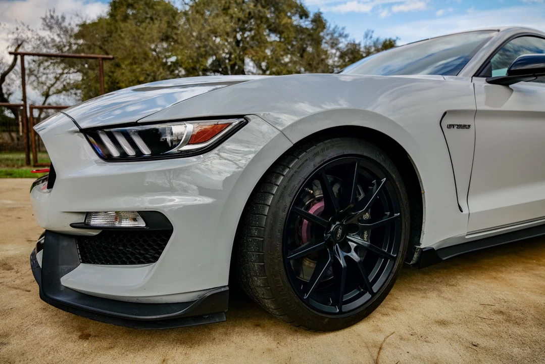 2017 Ford S550 Shelby Mustang GT350 - Image 15 of 31