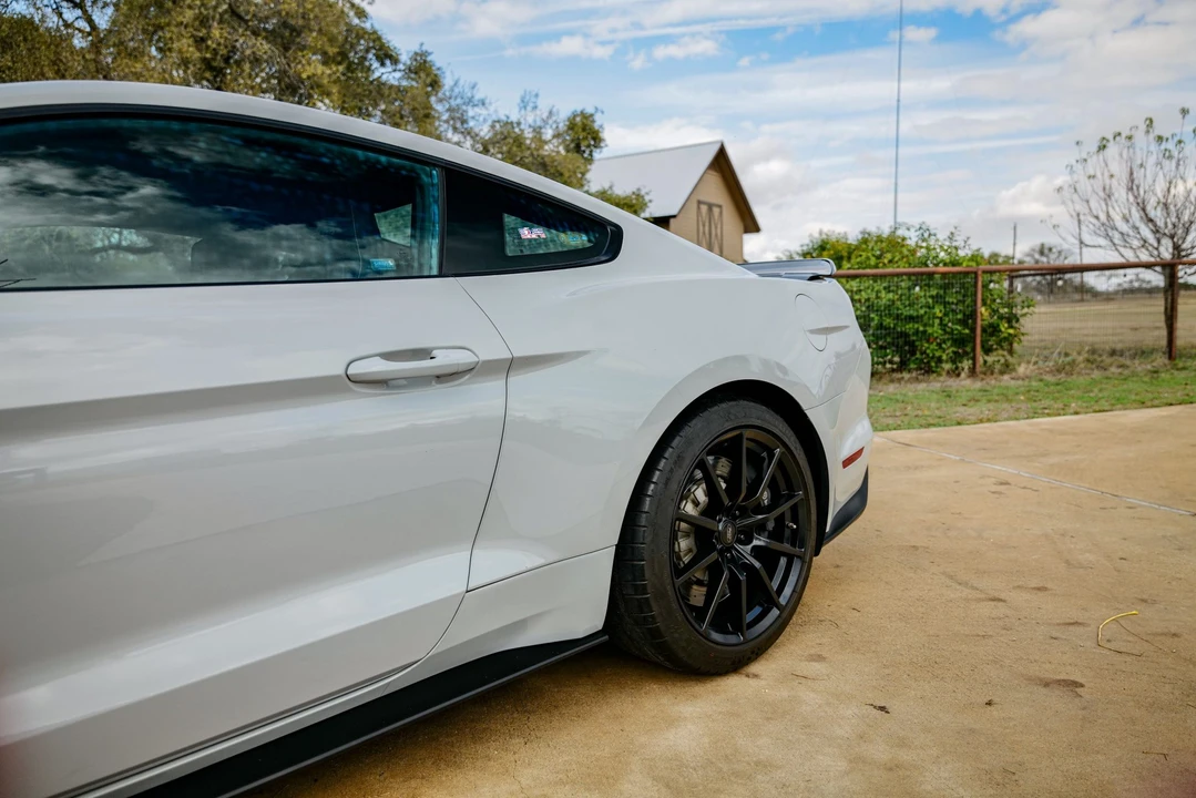 2017 Ford S550 Shelby Mustang GT350 - Image 18 of 31