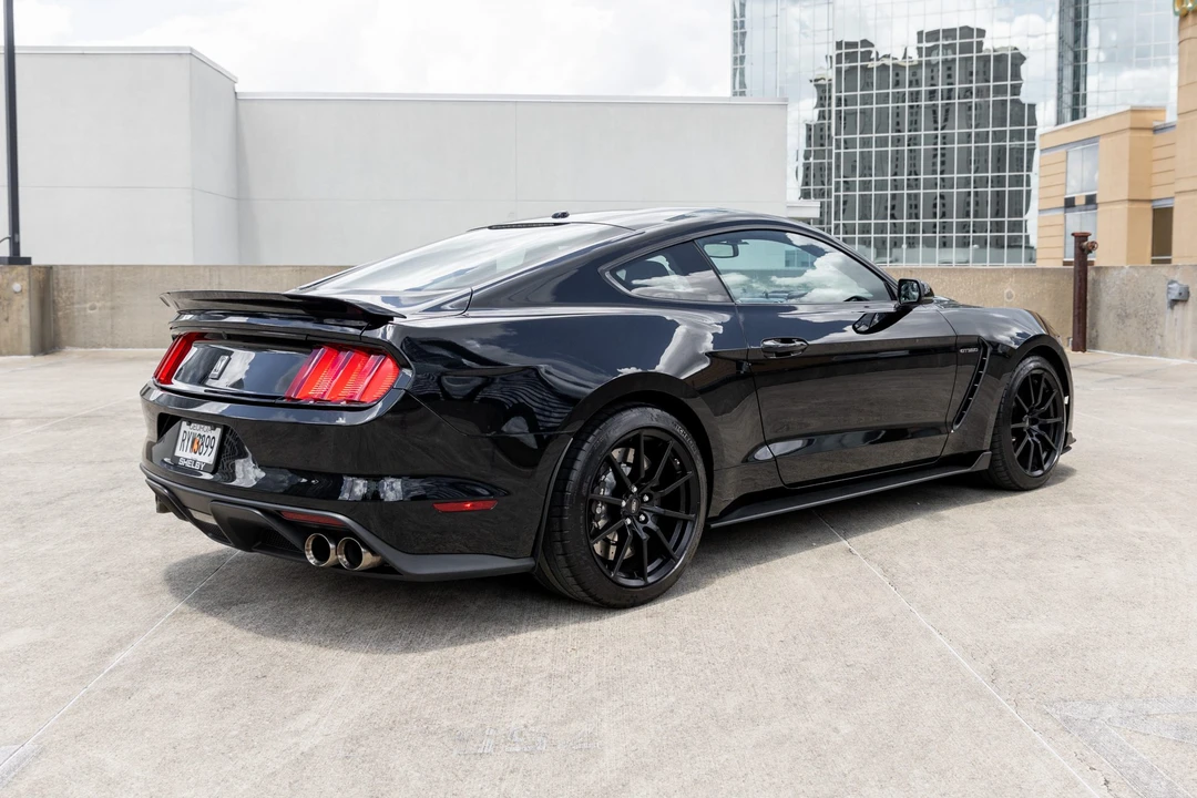 2017 Ford S550 Shelby Mustang GT350 - Image 7 of 31