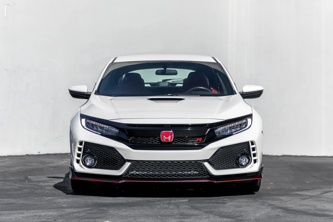2017 Honda FK8 Civic Type R - Image 4 of 31