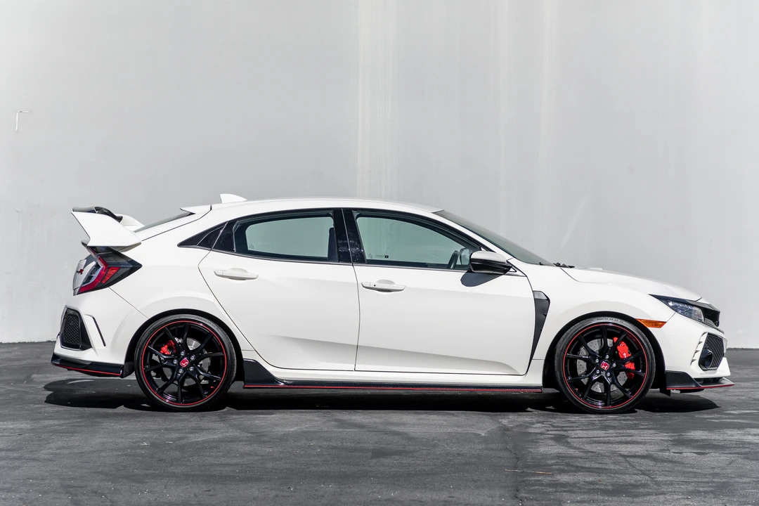 2017 Honda FK8 Civic Type R - Image 15 of 31