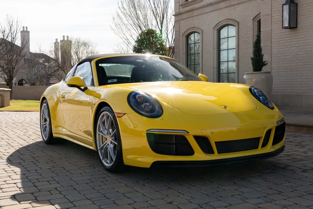 2017 Porsche 991 Targa 4 GTS - Image 2 of 31