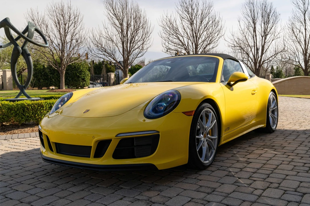 2017 Porsche 991 Targa 4 GTS - Image 4 of 31