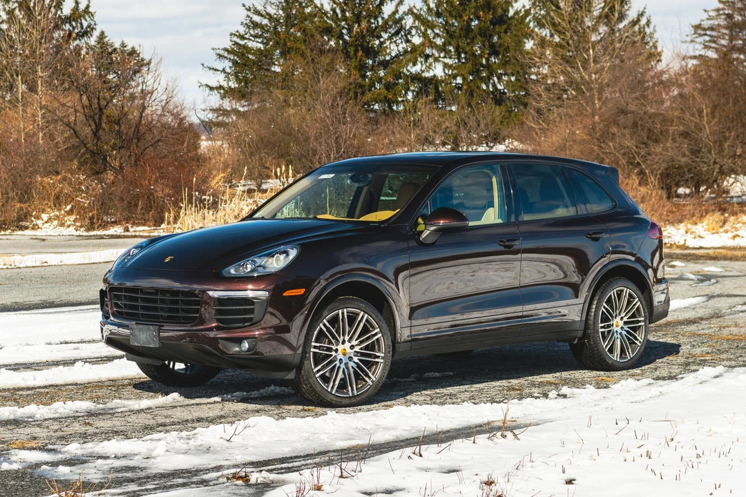 2017 Porsche 958 Cayenne - Image 25 of 31