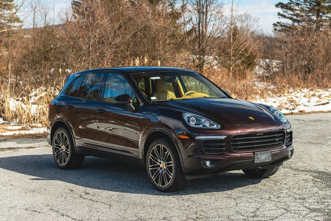 2017 Porsche 958 Cayenne - Image 11 of 31
