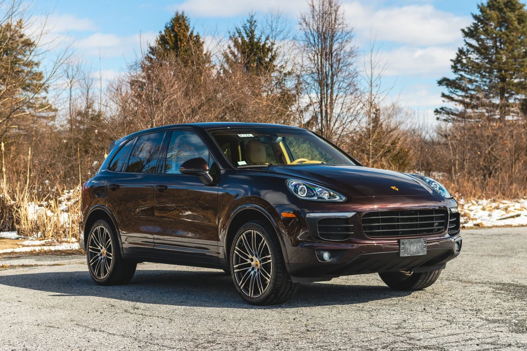 2017 Porsche 958 Cayenne - Image 10 of 31