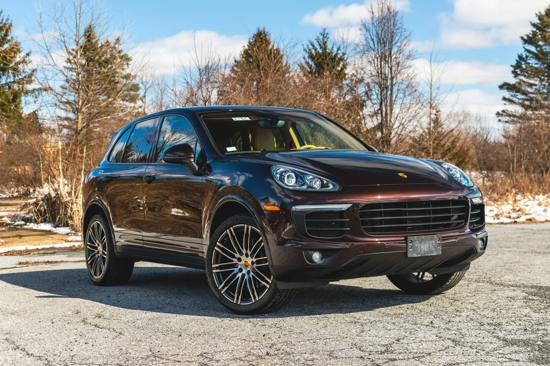2017 Porsche 958 Cayenne - Image 12 of 31