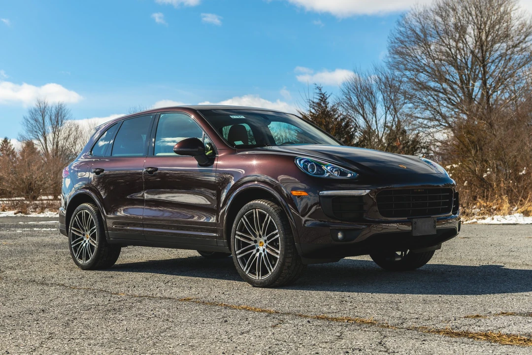2017 Porsche 958 Cayenne - Image 8 of 31