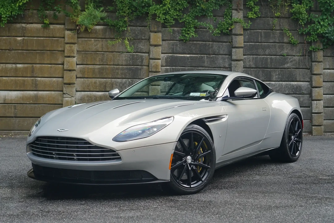 2018 Aston Martin DB11 V12 - Image 6 of 6