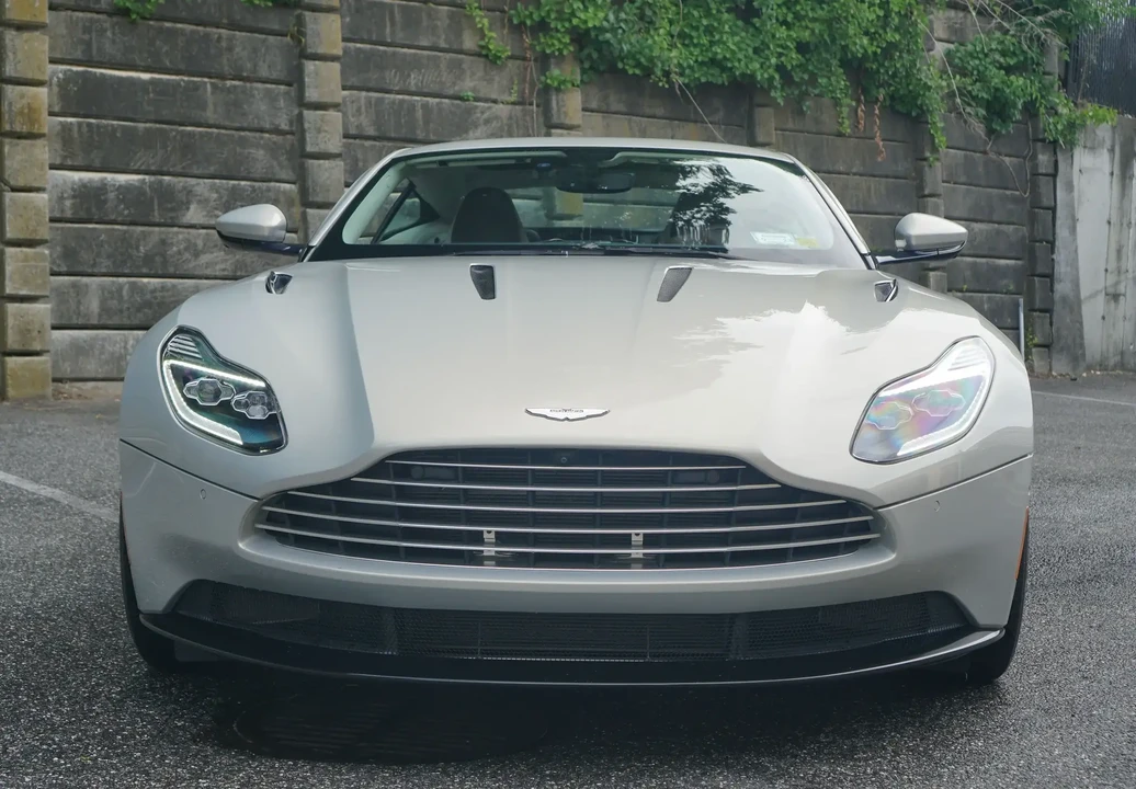 2018 Aston Martin DB11 V12 - Image 3 of 6