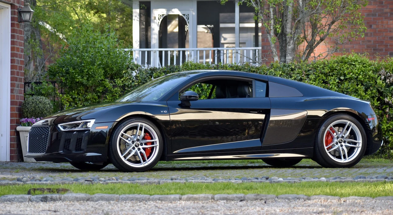 2018 Audi 4S R8 - Image 29 of 31