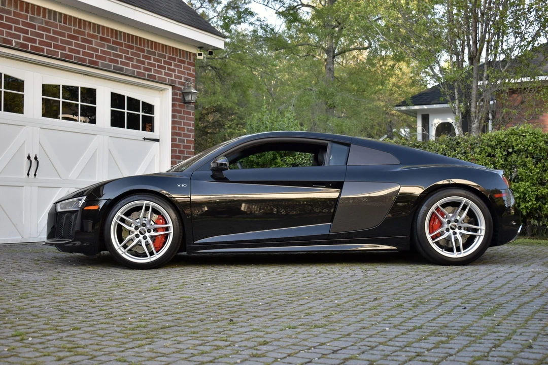 2018 Audi 4S R8 - Image 30 of 31