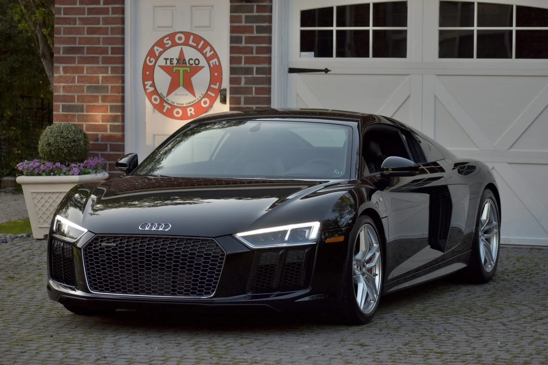 2018 Audi 4S R8 - Image 24 of 31