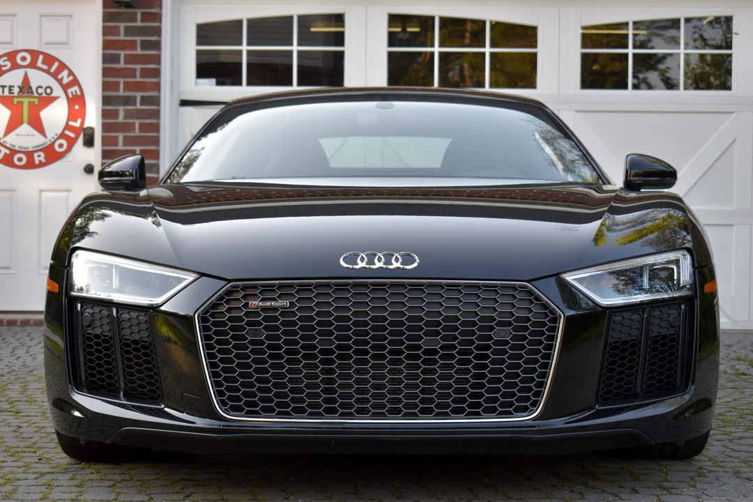 2018 Audi 4S R8 - Image 13 of 31