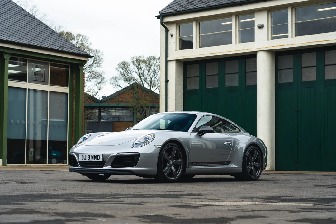 2018 Porsche 991 Carrera T - Image 3 of 31