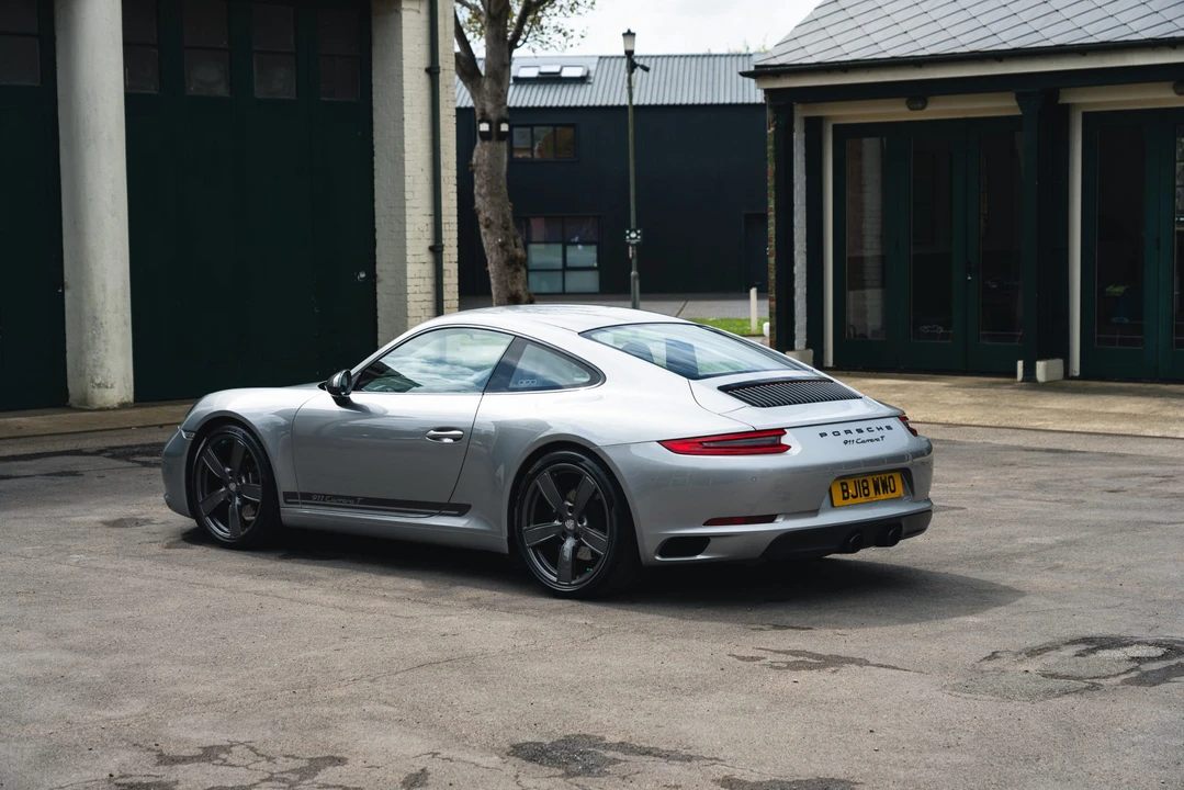 2018 Porsche 991 Carrera T - Image 11 of 31