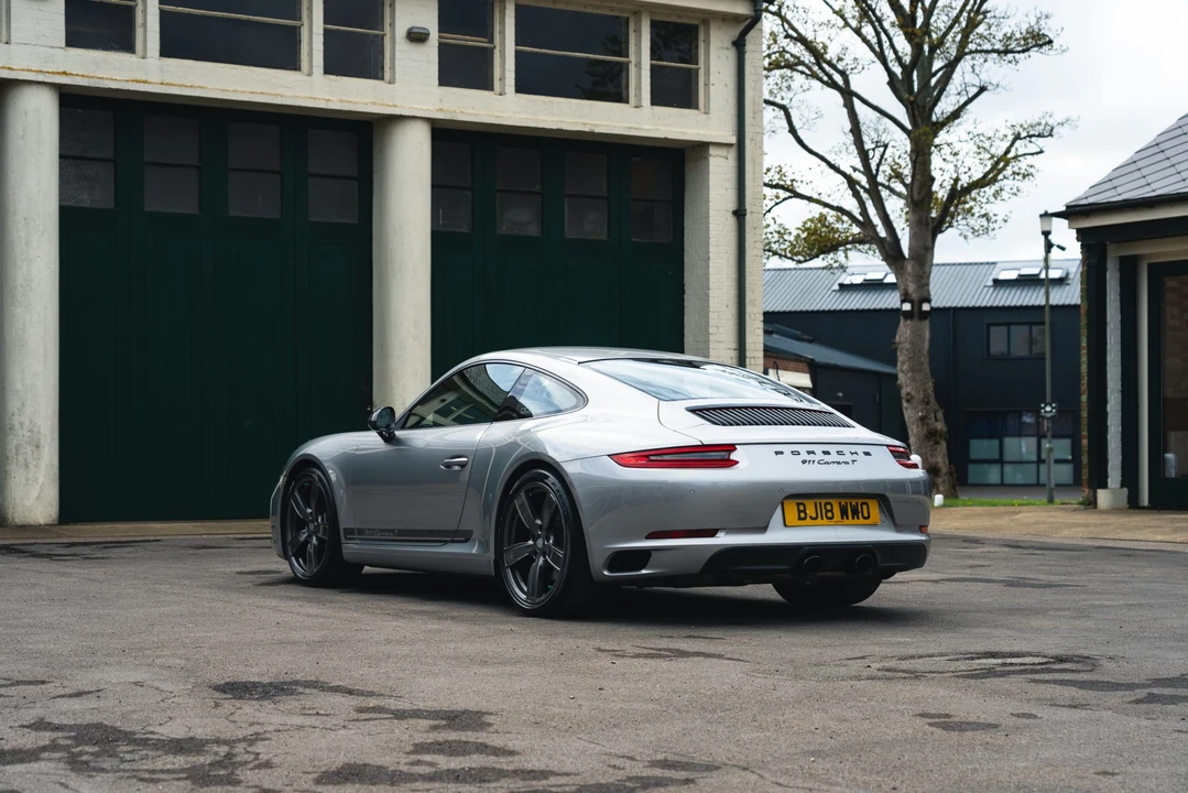 2018 Porsche 991 Carrera T - Image 13 of 31