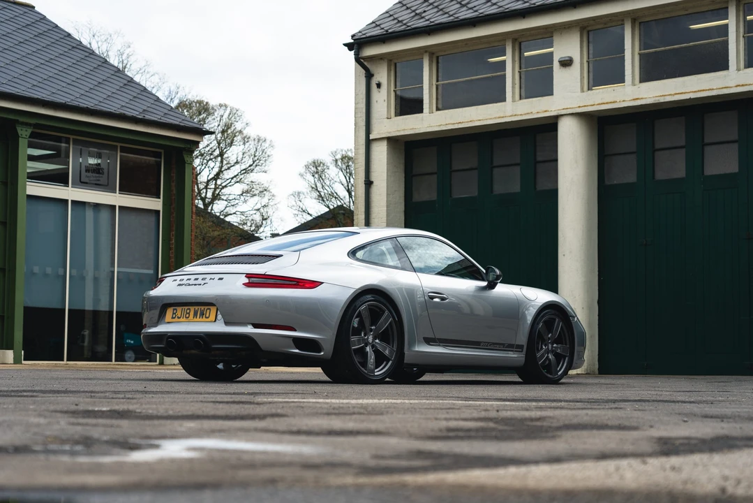 2018 Porsche 991 Carrera T - Image 18 of 31