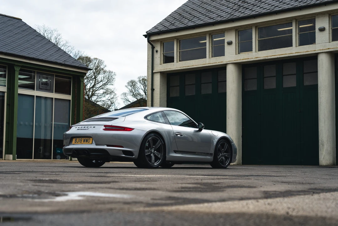 2018 Porsche 991 Carrera T - Image 19 of 31