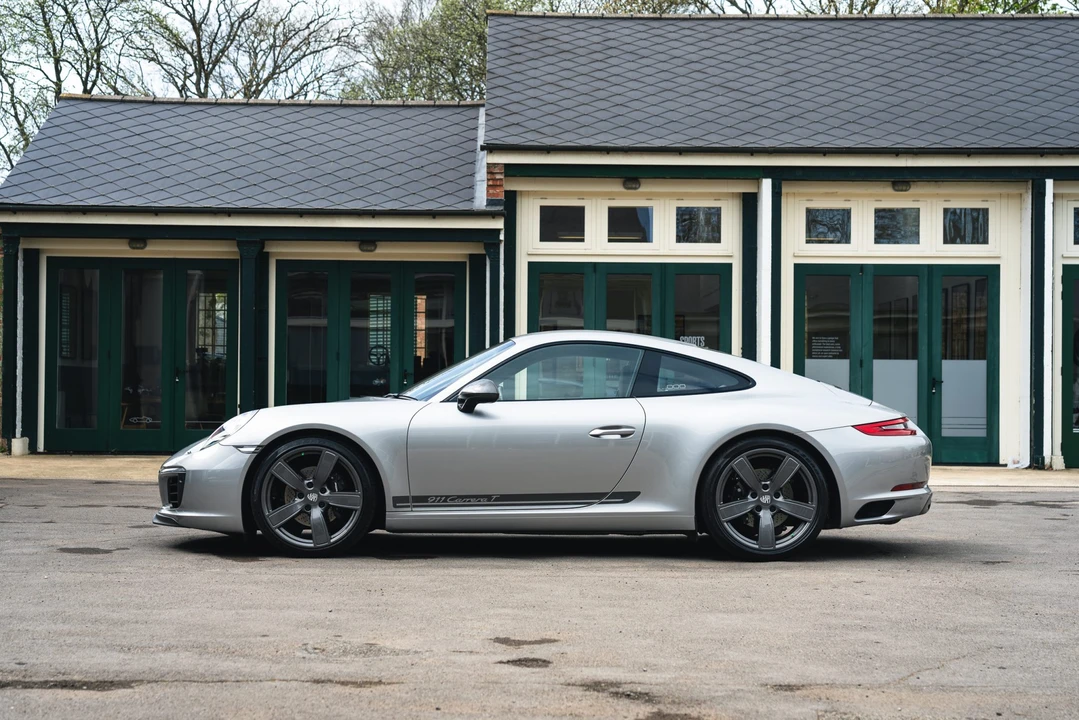 2018 Porsche 991 Carrera T - Image 9 of 31