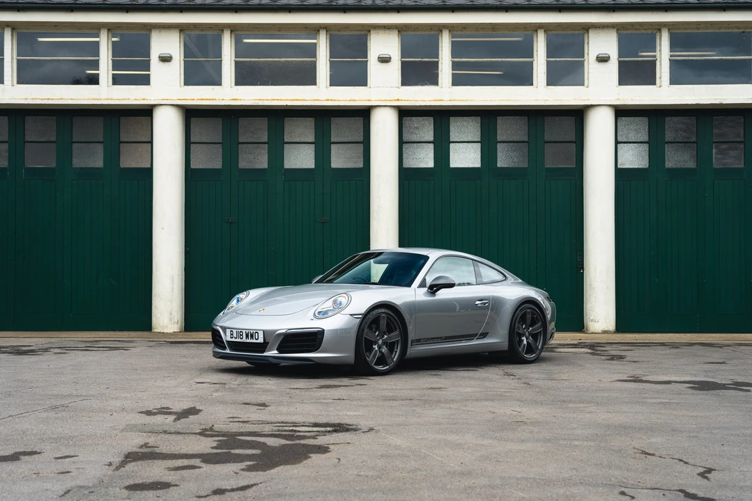 2018 Porsche 991 Carrera T - Image 4 of 31