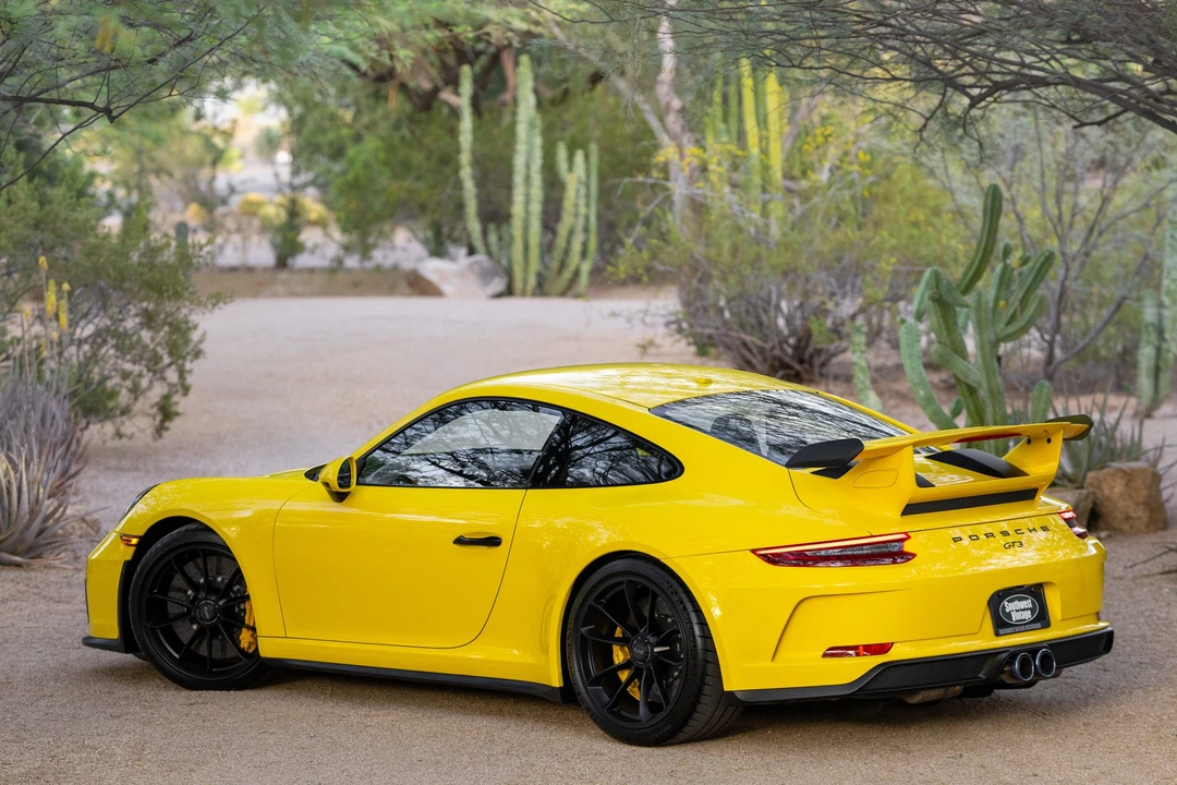 2018 Porsche 991 GT3 - Image 5 of 31