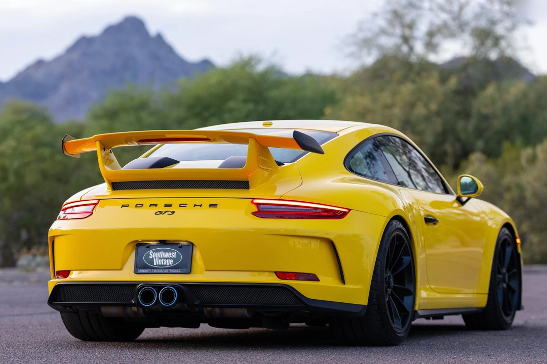 2018 Porsche 991 GT3 - Image 23 of 31
