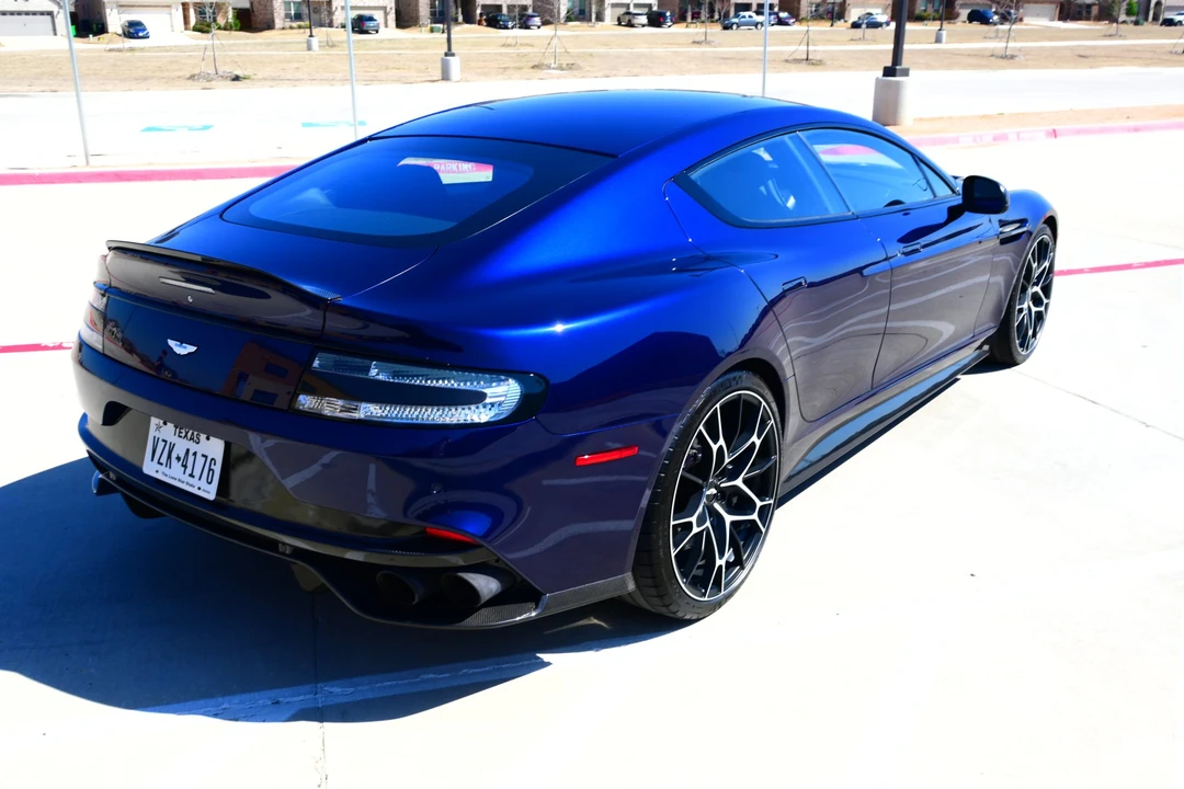 2019 Aston Martin Rapide - Image 19 of 31
