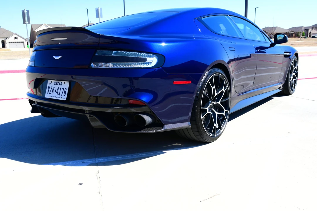2019 Aston Martin Rapide - Image 20 of 31