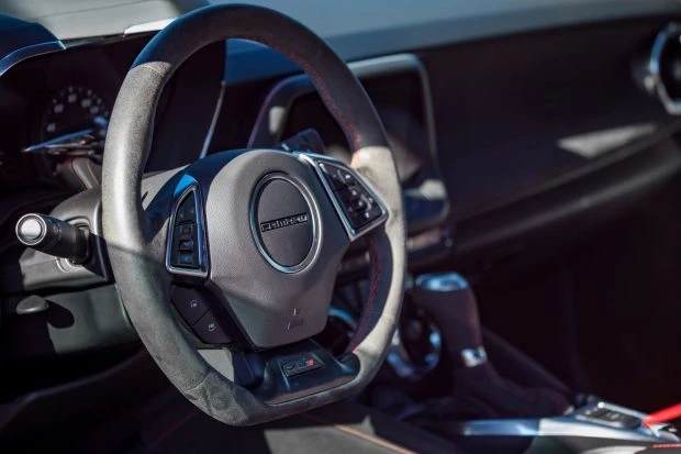 2019 Chevrolet Camaro ZL1 6th Gen - Image 5 of 8