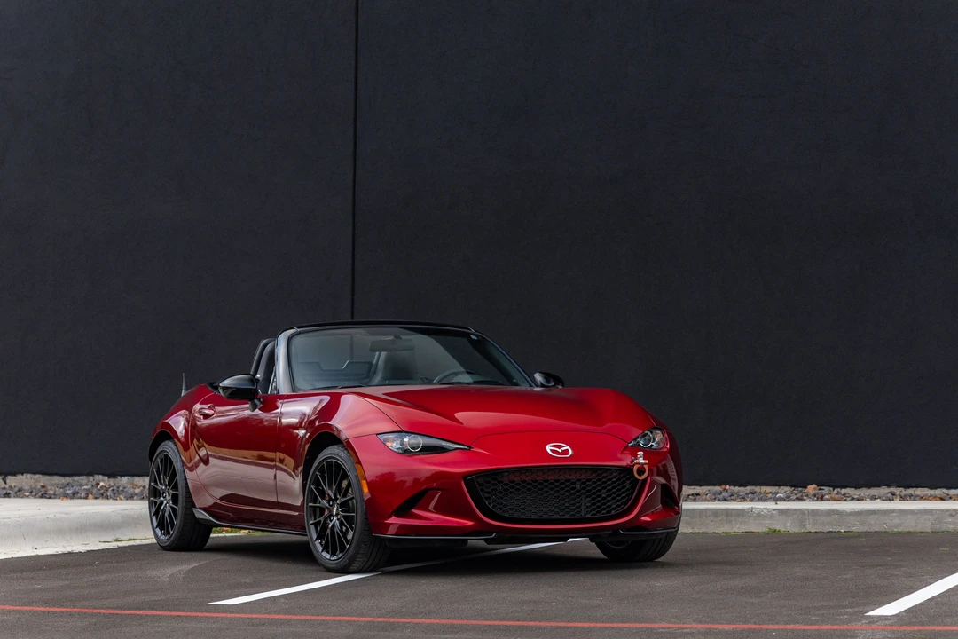 2019 Mazda ND MX-5 Miata - Image 4 of 31