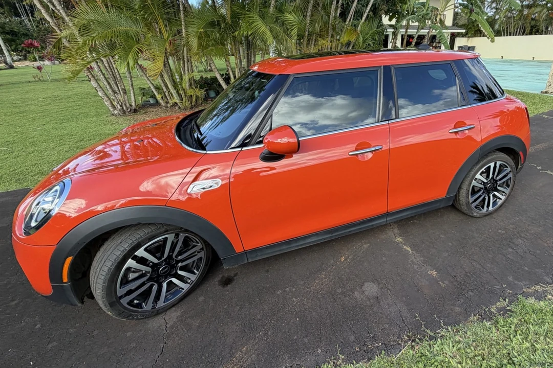 2019 Mini Mini Cooper S 3rd Gen - Image 3 of 7