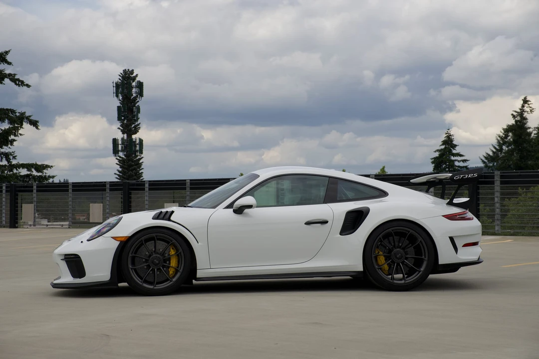 2019 Porsche 991 GT3 RS - Image 10 of 31