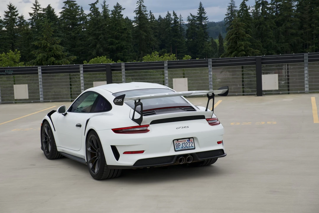2019 Porsche 991 GT3 RS - Image 17 of 31