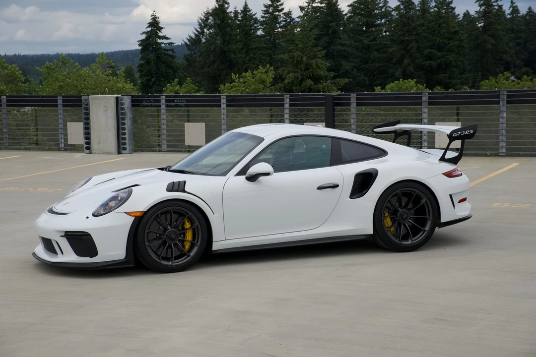 2019 Porsche 991 GT3 RS - Image 8 of 31