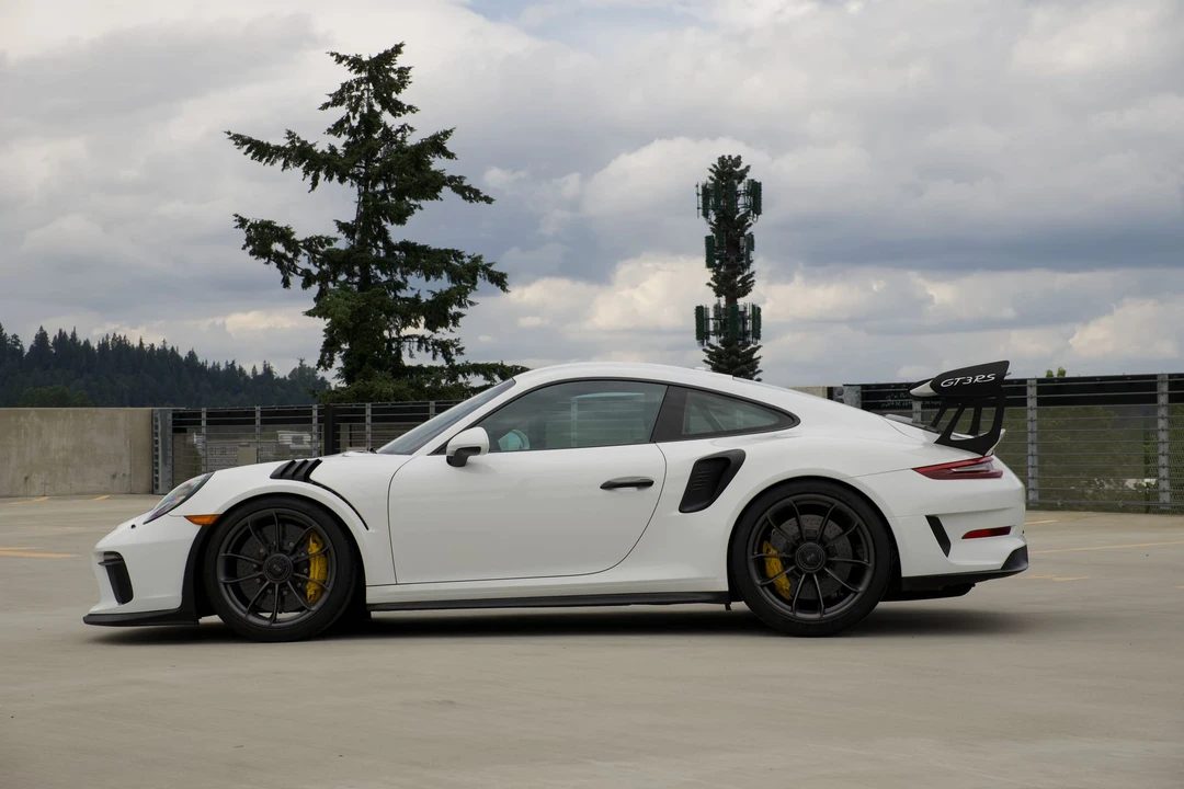 2019 Porsche 991 GT3 RS - Image 12 of 31