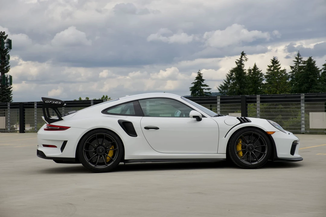 2019 Porsche 991 GT3 RS - Image 29 of 31
