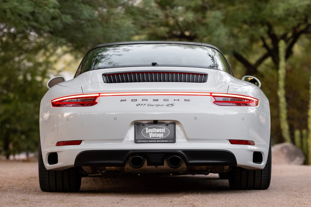 2019 Porsche 991 Targa 4 & 4S - Image 7 of 31
