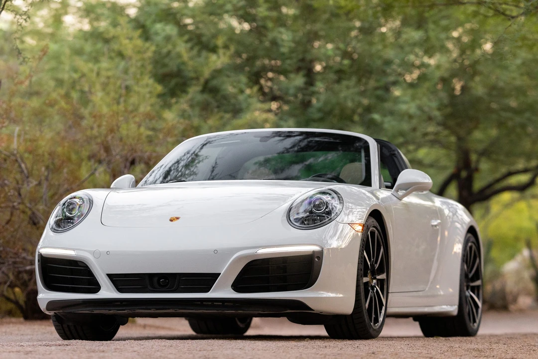 2019 Porsche 991 Targa 4 & 4S - Image 3 of 31