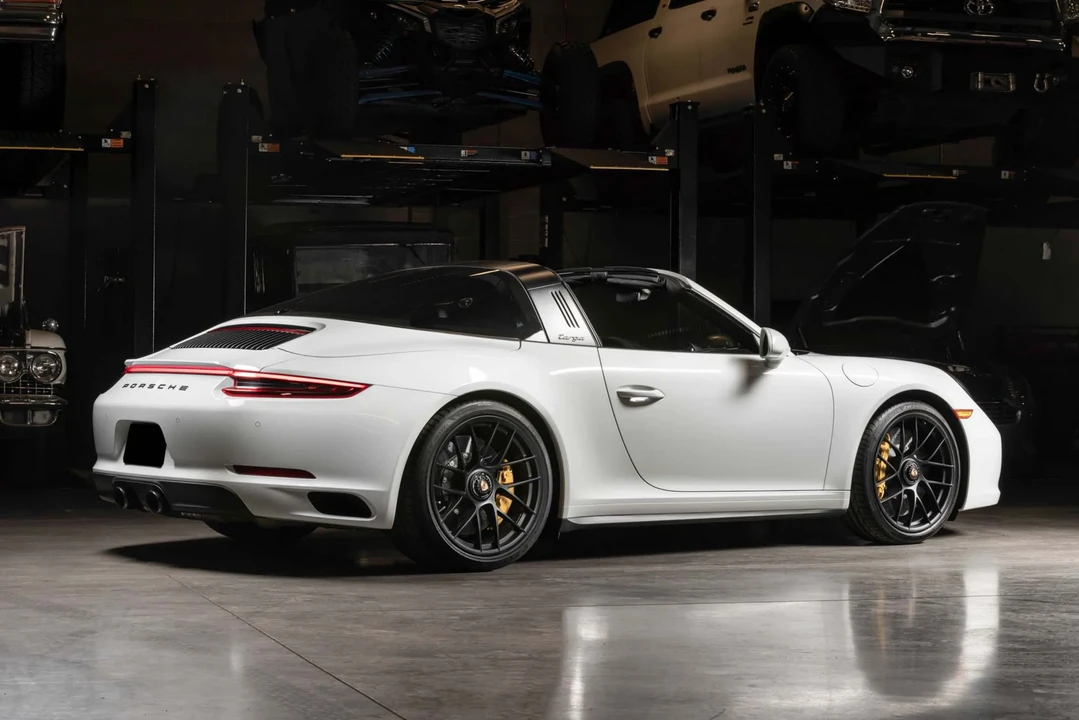 2019 Porsche 991 Targa 4 GTS - Image 6 of 6