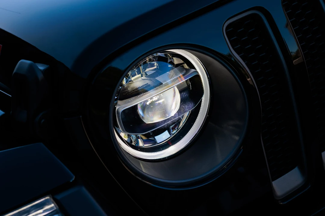 2020 Jeep JL Wrangler - Image 22 of 31