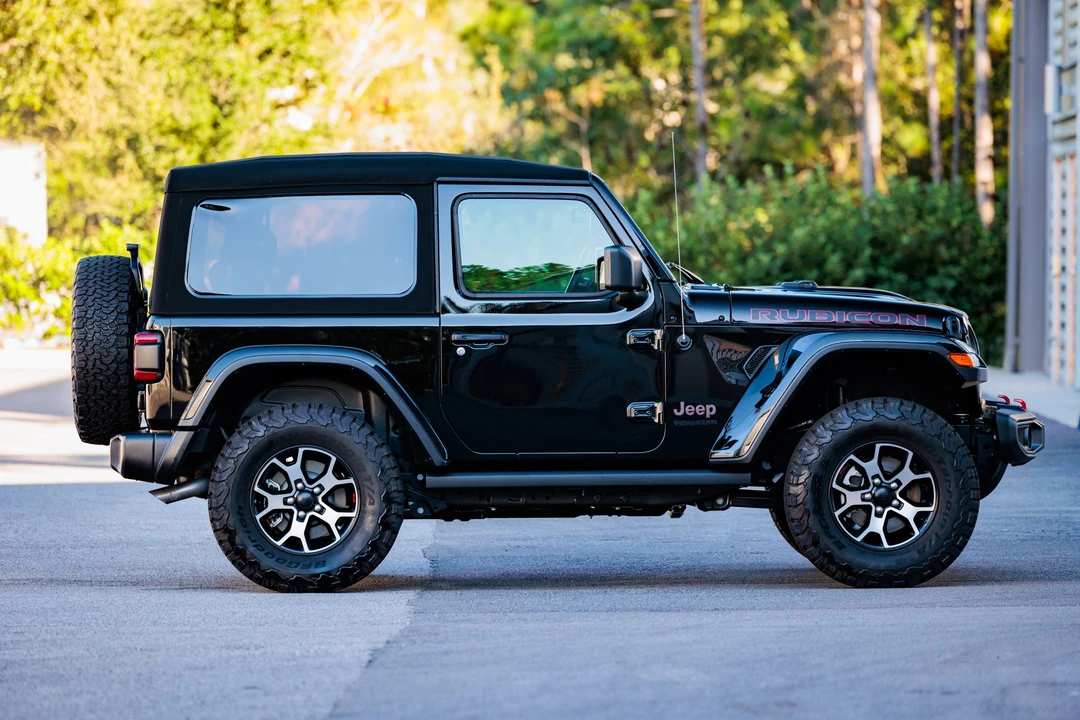 2020 Jeep JL Wrangler - Image 12 of 31
