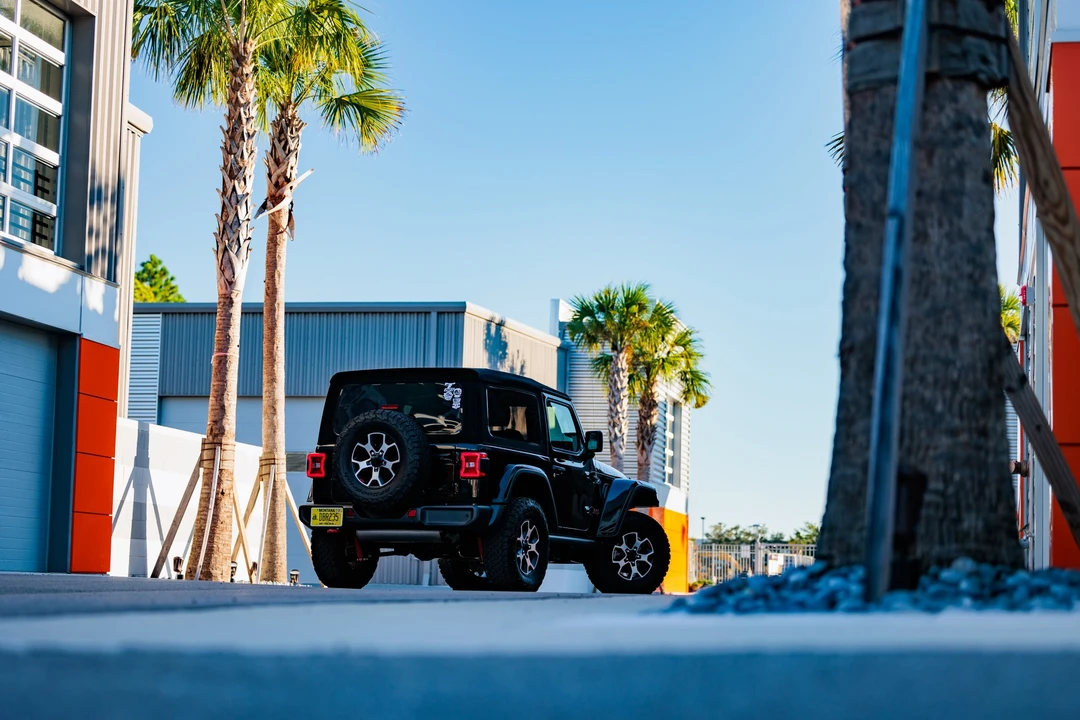2020 Jeep JL Wrangler - Image 13 of 31