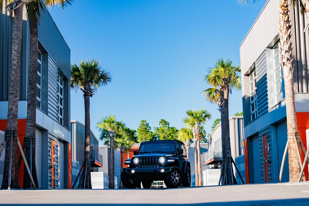 2020 Jeep JL Wrangler - Image 5 of 31