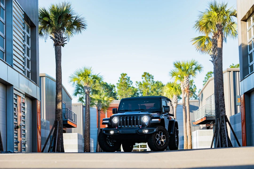 2020 Jeep JL Wrangler - Image 6 of 31