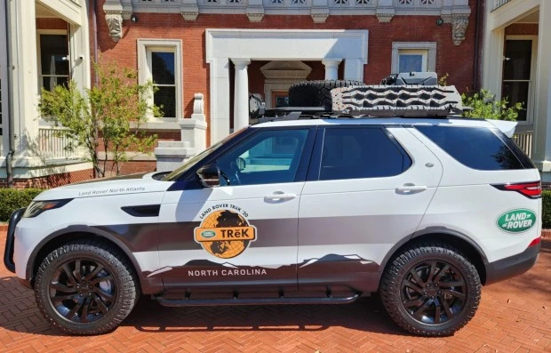 2020 Land Rover Discovery 5th Gen - Image 3 of 8