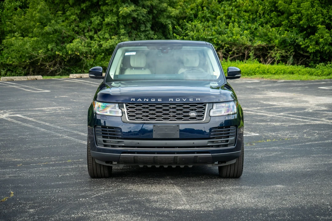 2020 Land Rover Range Rover L405 - Image 9 of 31