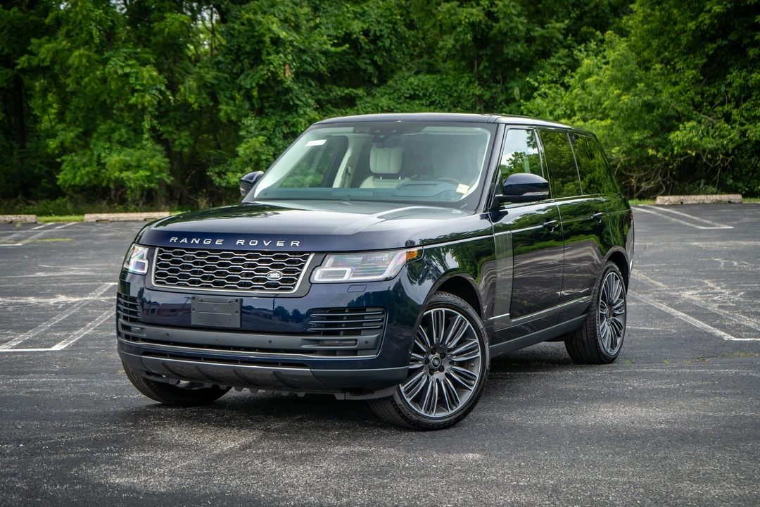 2020 Land Rover Range Rover L405 - Image 4 of 31