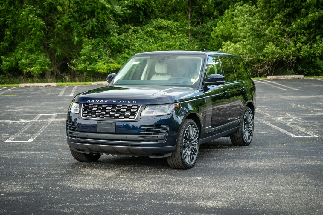 2020 Land Rover Range Rover L405 - Image 7 of 31