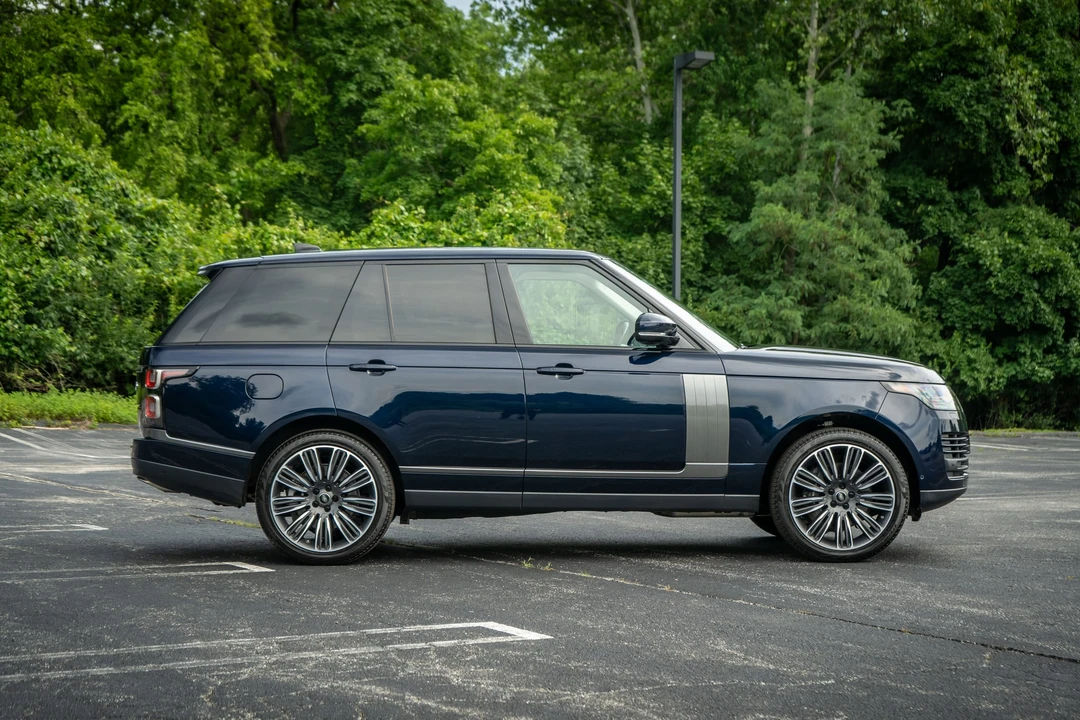 2020 Land Rover Range Rover L405 - Image 16 of 31